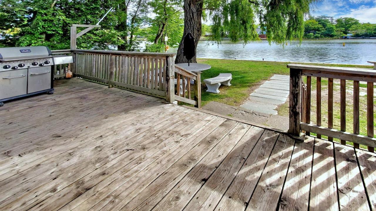 Main Beach River Retreat - Wasaga Beach 1 - Main Strip - 95 Mosley St Dış mekan fotoğraf